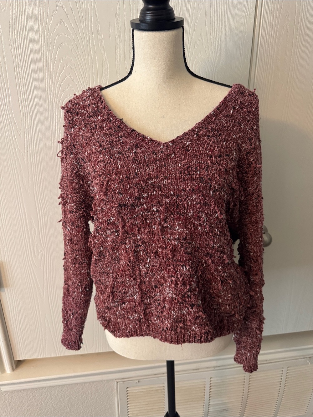 Cozy V-Neck Chenille Sweater in Mauve